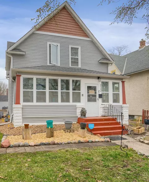 3743 Fremont Ave N, Minneapolis, MN 55412