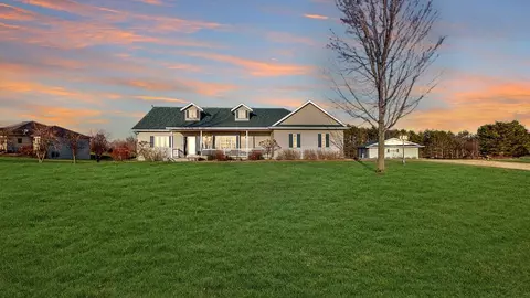 71360 302nd Ave, Lake City, MN 55041