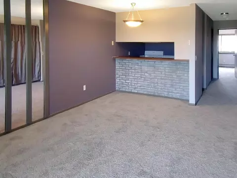 12946 Nicollet Ave #102, Burnsville, MN 55337