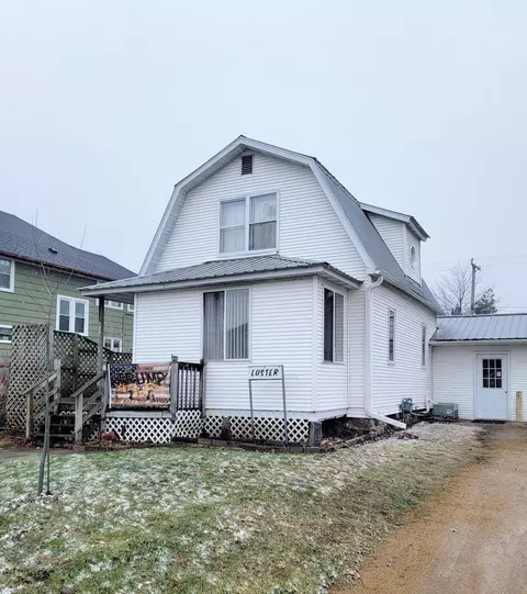 125 S Prentice St, Clayton Twp, WI 54004