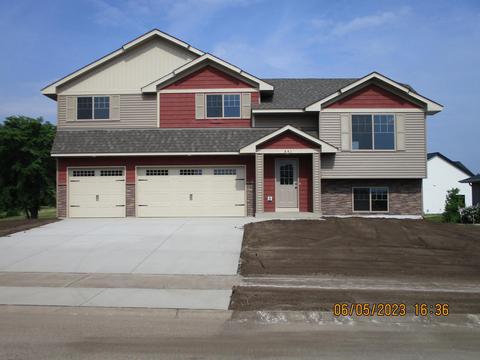 841 Poplar Dr SE, Kimball, MN 55353