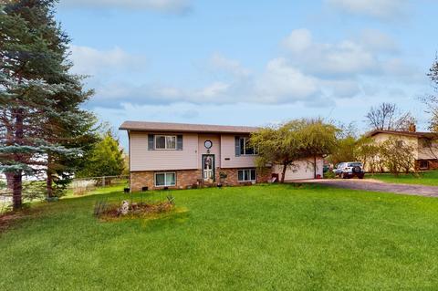 1563 Cypress Rd, Saint Cloud, MN 56303