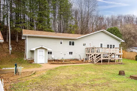 1719 40th Ave, Amery, WI 54001