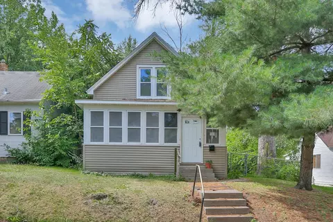 58 Lawson Ave W, Saint Paul, MN 55117