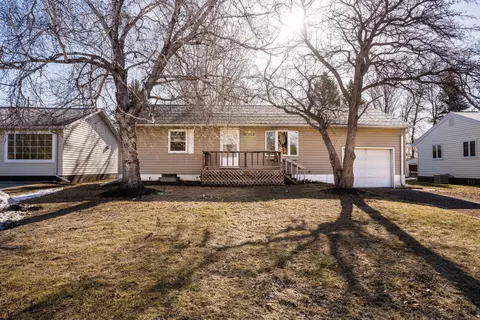 113 10th Ave SE, Elbow Lake, MN 56531