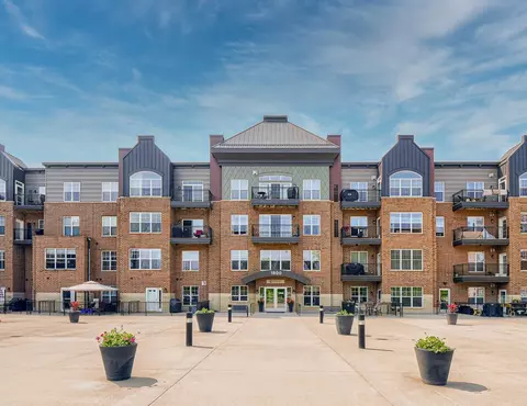 1800 Graham Ave #115, Saint Paul, MN 55116