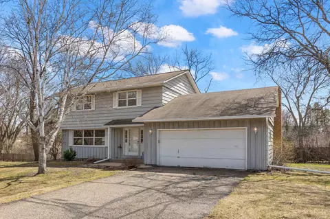 15483 Boulder Creek Dr, Minnetonka, MN 55345