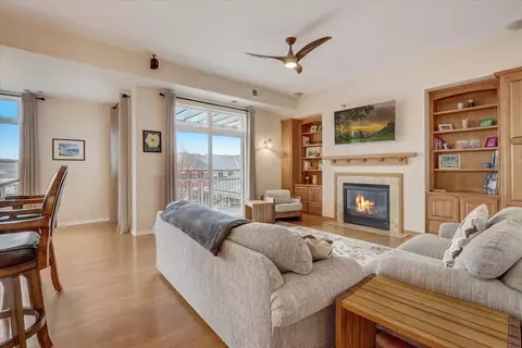 17417 72nd Ave N #202, Maple Grove, MN 55311