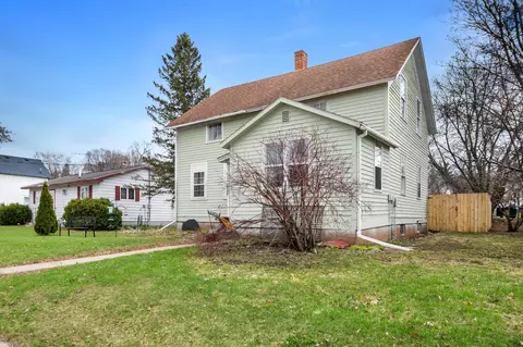 127 W Broadway Ave, Grantsburg, WI 54840