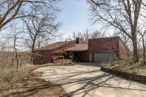 1002 Windermere Ct NW, Oronoco, MN 55960