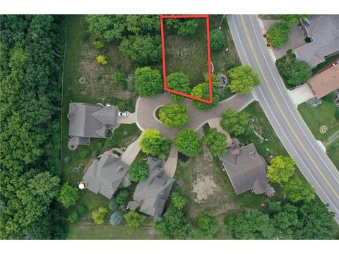 502 Julia Cir, Spicer, MN 56288