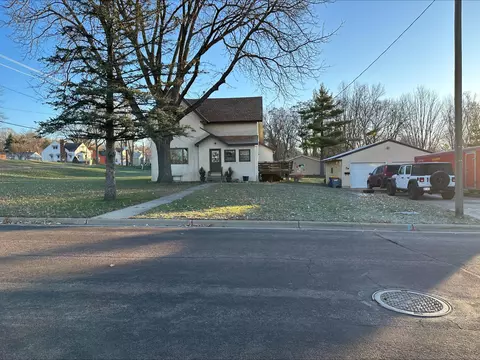 5 State Ave, Faribault, MN 55021