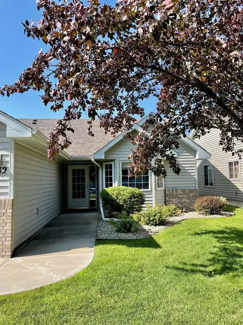 3832 93rd Ave N, Brooklyn Park, MN 55443