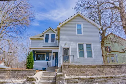 664 Oakdale Ave, Saint Paul, MN 55107