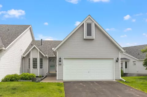 3450 Silver Ln NE, Saint Anthony, MN 55421