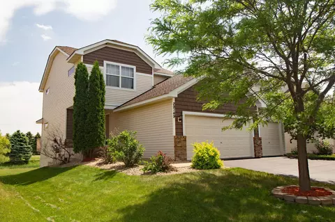 29149 Wildwood Rd, Chisago City, MN 55013