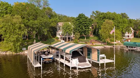 1005 Linden Ln, Mound, MN 55364