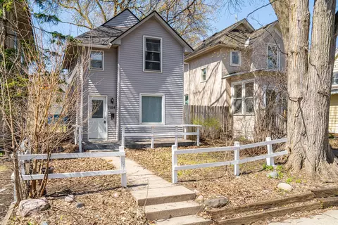 2924 30th Ave S, Minneapolis, MN 55406