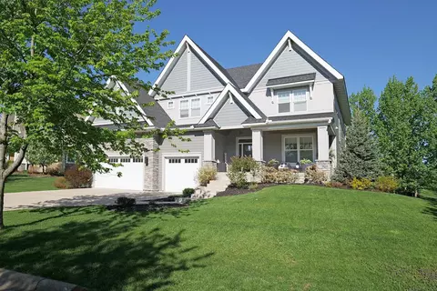 4523 Bluebell Trl S, Medina, MN 55340