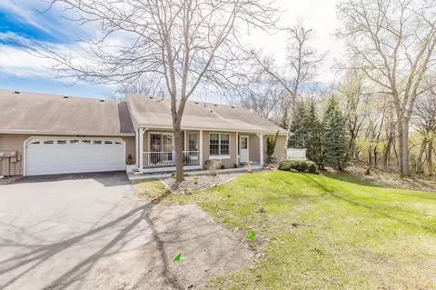 14724 Oak Run Ln, Burnsville, MN 55306