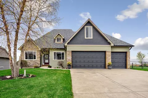 716 Granite Way, Dundas, MN 55019
