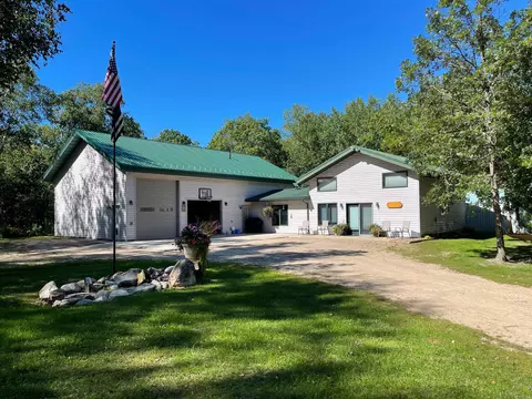 1920 17th St NW, Backus, MN 56435