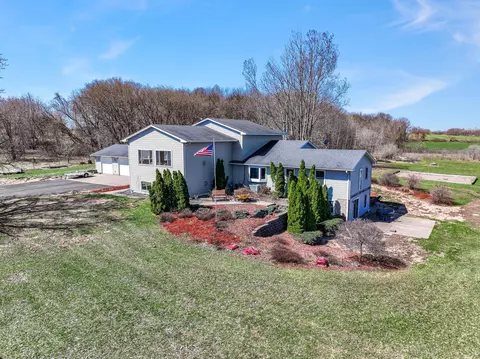 8665 Nashua Ave NE, Otsego, MN 55330
