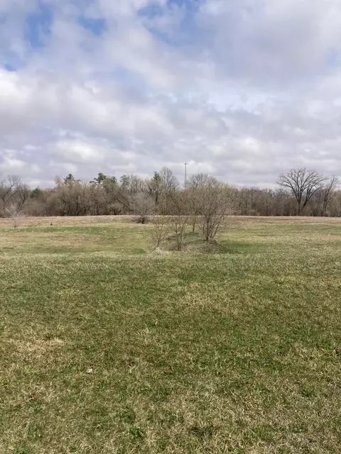 841 3rd St, Wanamingo, MN 55983 photo 2
