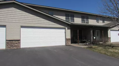411 Sierra Pl, Roberts, WI 54023