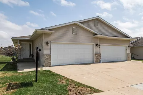 3008 Kenosha Dr NW, Rochester, MN 55901
