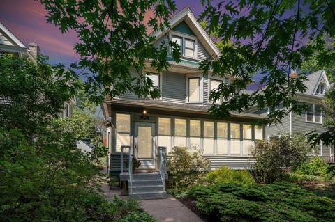 1897 Carroll Ave, Saint Paul, MN 55104