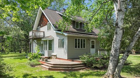 3466 Brogade, Askov, MN 55704
