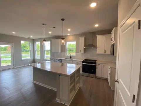 4622 Benjamin Pl, Woodbury, MN 55129