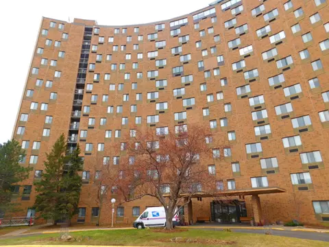 1181 Edgcumbe Rd #1416, Saint Paul, MN 55105