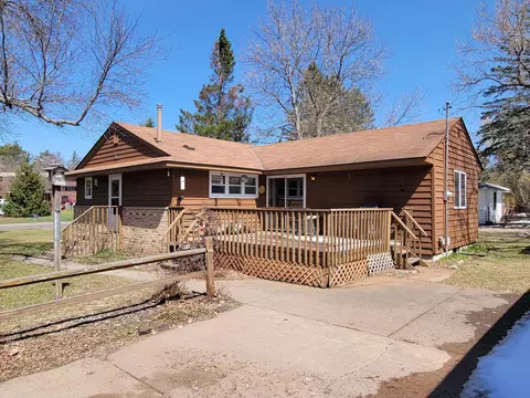 447 Bean Ave, Mora, MN 55051