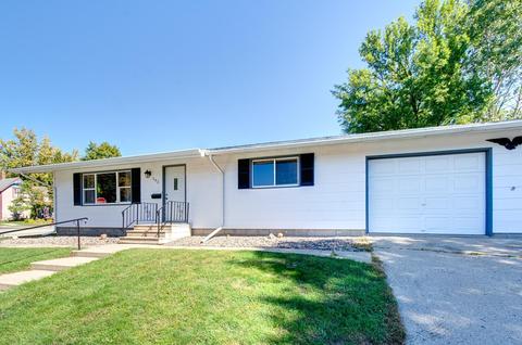 203 State St, Kenyon, MN 55946
