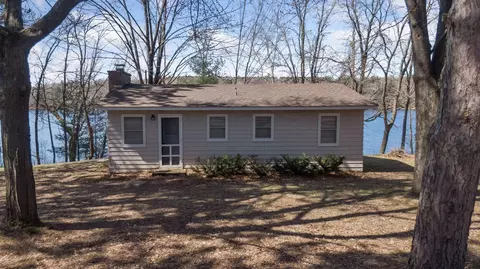 481 Lake View Ln, Osceola, WI 54020