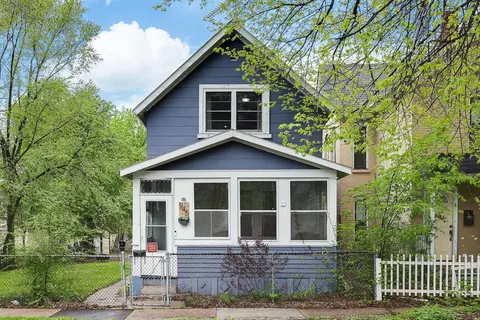 945 Marion St, Saint Paul, MN 55117
