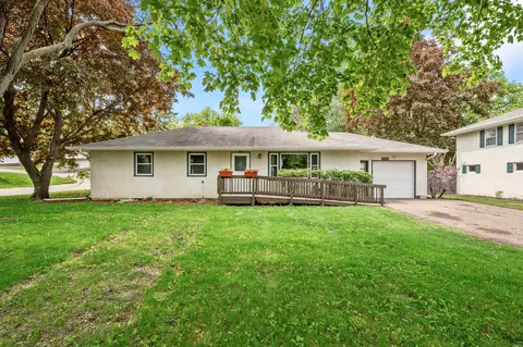 1005 16th Ave N, South Saint Paul, MN 55075