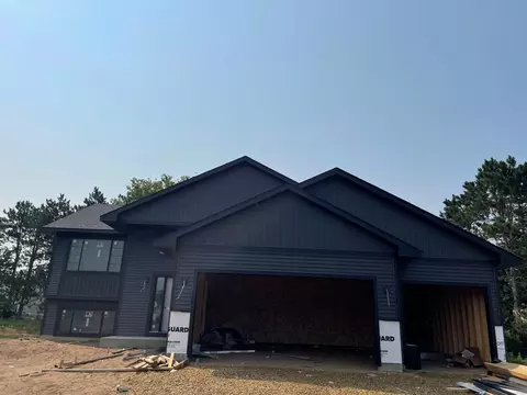 441 Alex Ct, Somerset, WI 54025