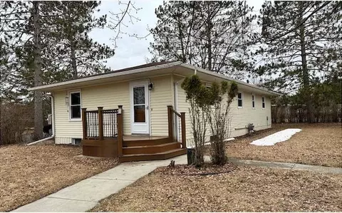 1704 3rd St SE, Bemidji, MN 56601