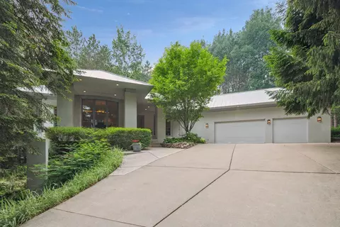 15256 Wild Wings, Minnetonka, MN 55345