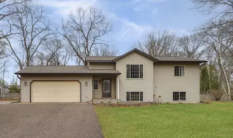 7172 Laredo Rd, Baxter, MN 56425
