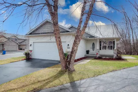840 Winsome Way NW, Isanti, MN 55040