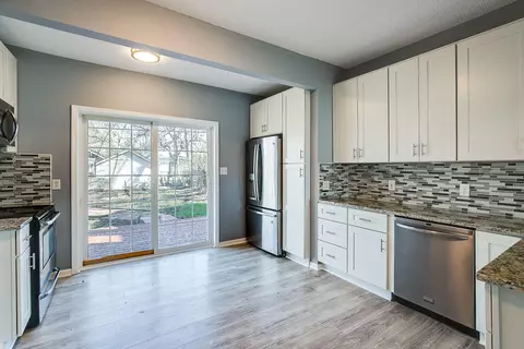103 Front Ave, Saint Paul, MN 55117