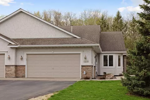 13230 39th Ave N, Plymouth, MN 55441