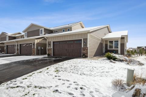 10777 Retreat Ln, Woodbury, MN 55129