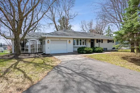 1222 W Division St, River Falls, WI 54022