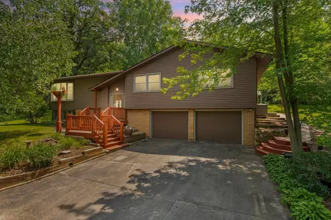 8690 307th St, Cannon Falls, MN 55009
