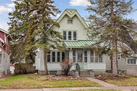 2134 Roblyn Ave, Saint Paul, MN 55104